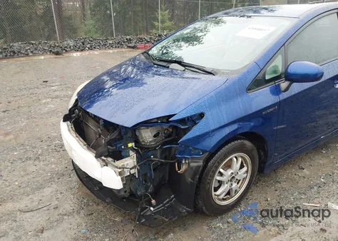2011 Toyota Prius Two z USA, uszkodzony, nr VIN JTDKN3DU4B5328861